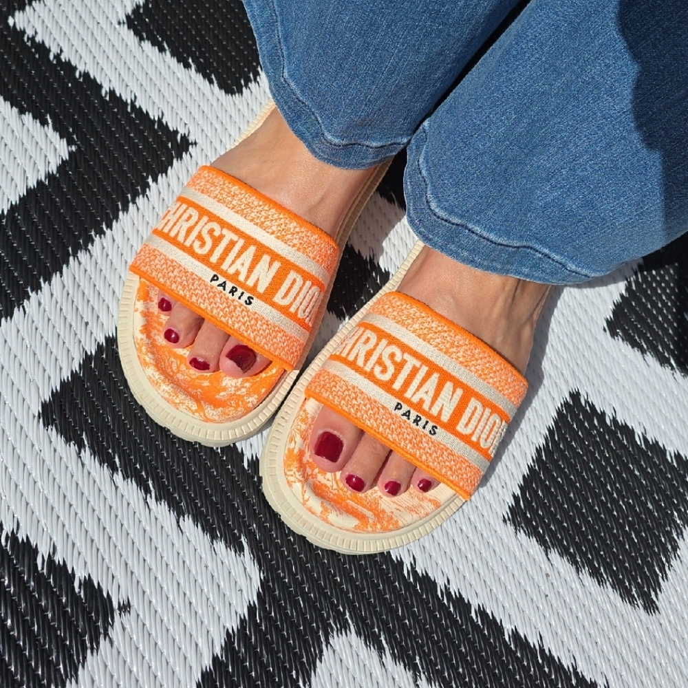 Dior Canvas Printed Slides for a Chic Look - Picture 1 of 9